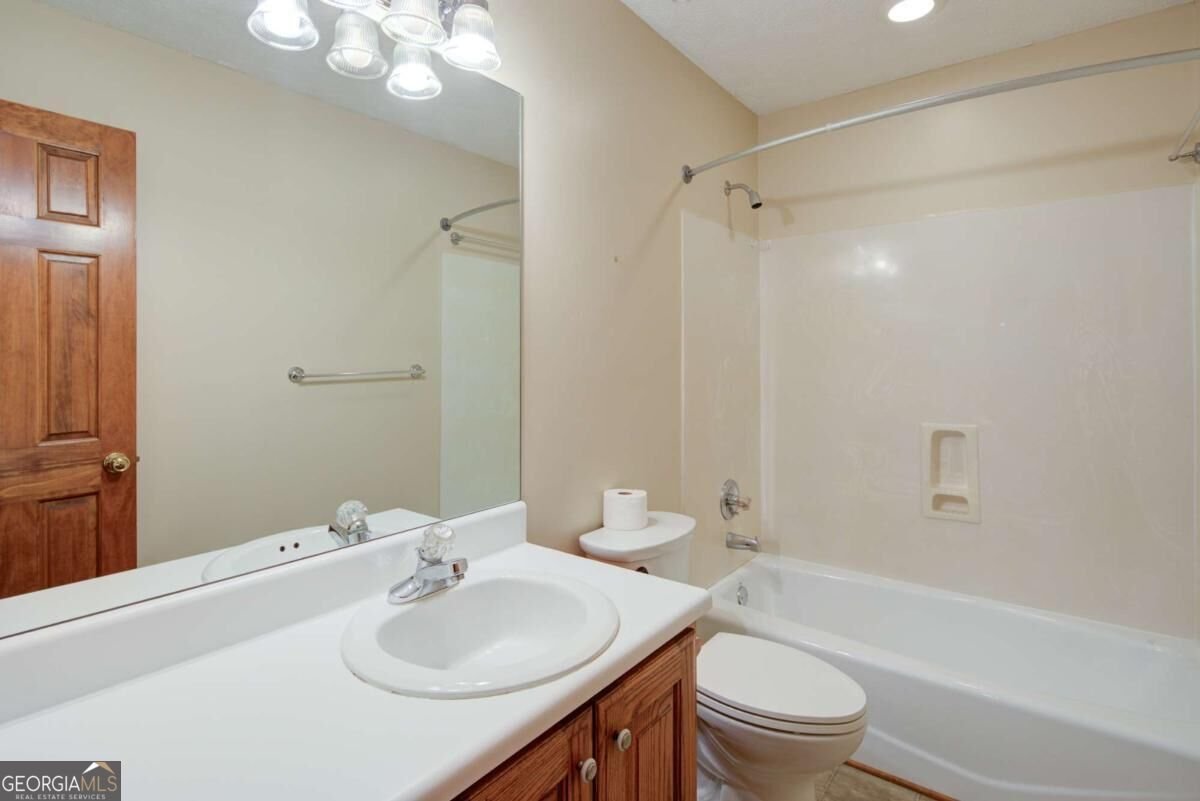 111 Henderson Lake Drive Canton - Photo 22