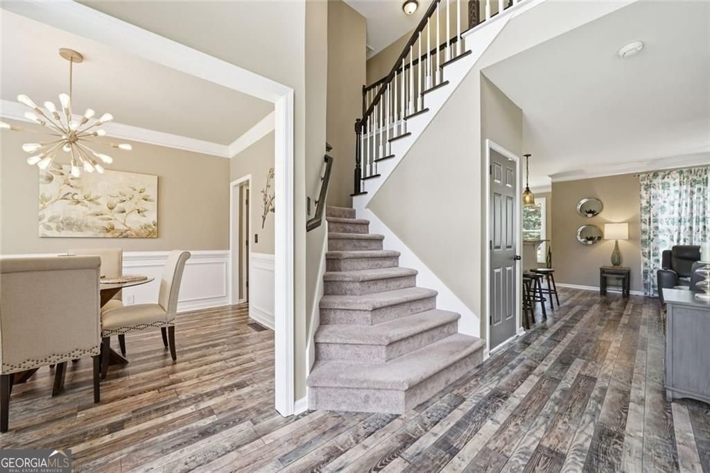 5437 Blue Cedar Drive Sugar Hill - Photo 10