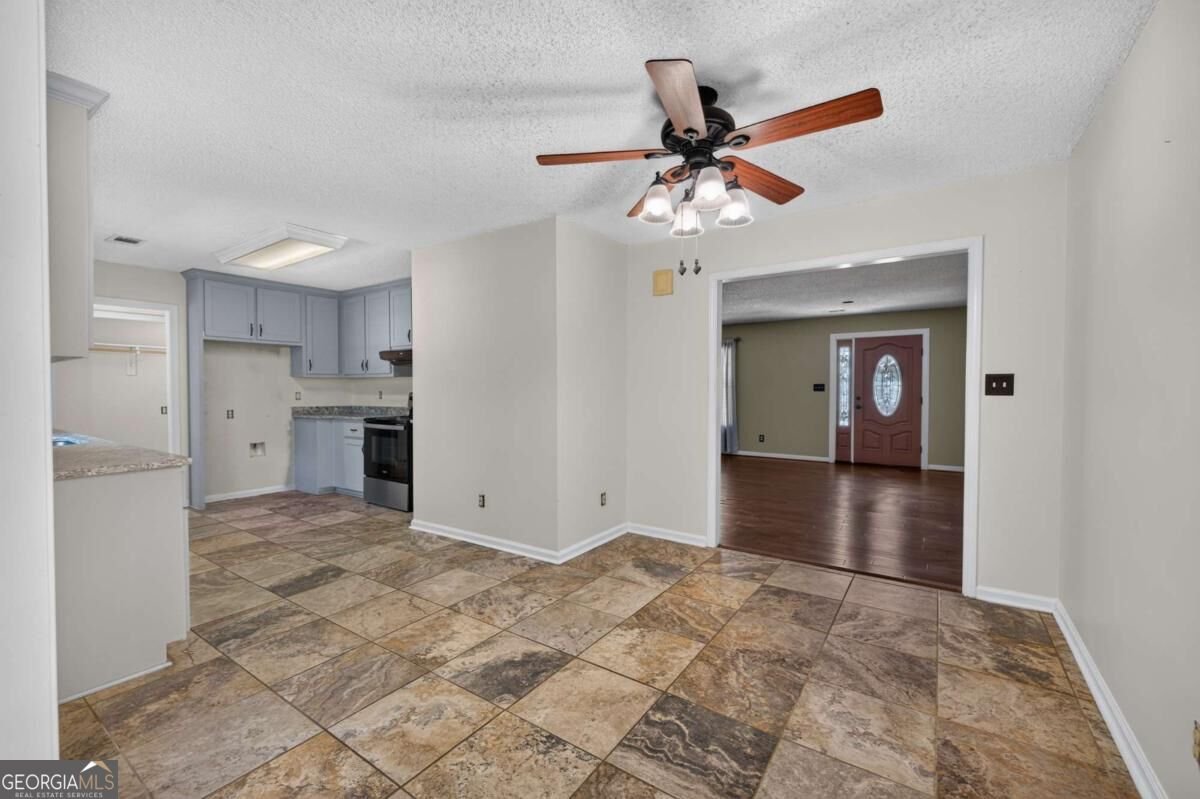 138 Lakeshore Circle NE Milledgeville - Photo 13