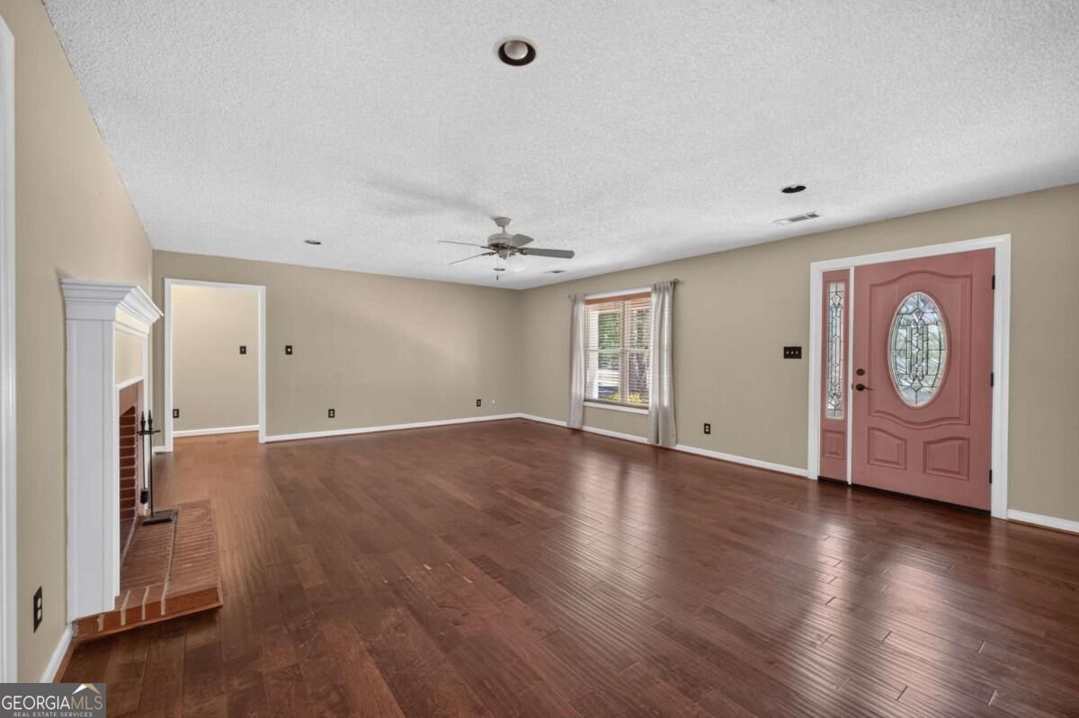 138 Lakeshore Circle NE Milledgeville - Photo 8