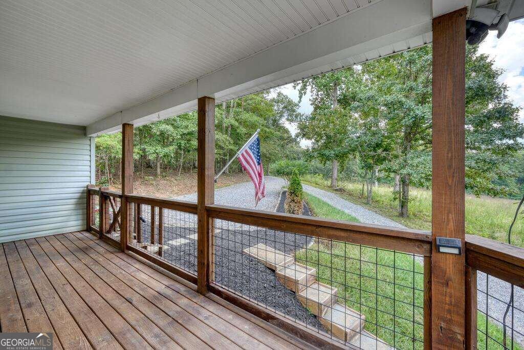 754 Honeysuckle Lane Blairsville - Photo 10