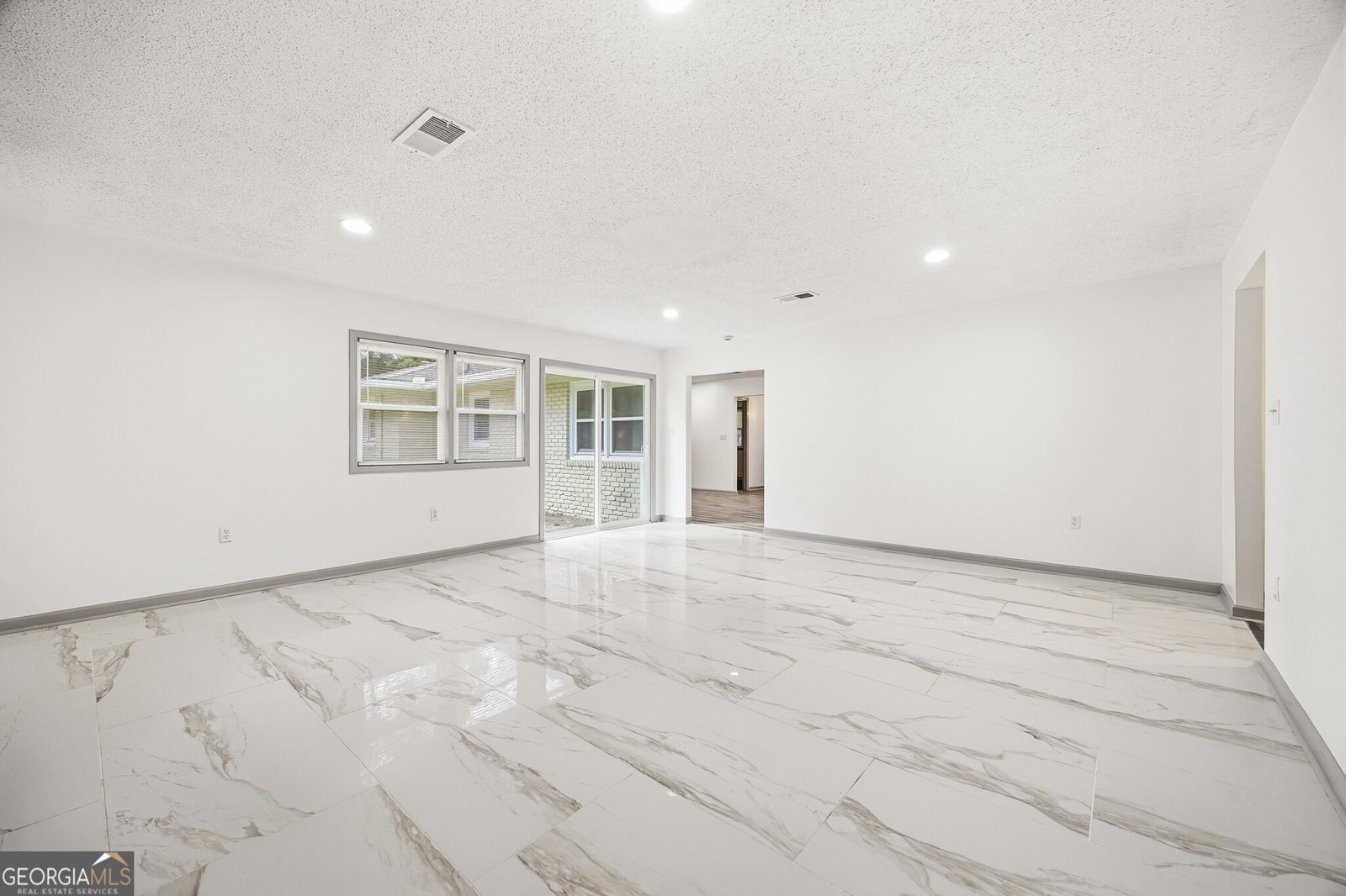 145 Wall Street Warner Robins - Photo 11