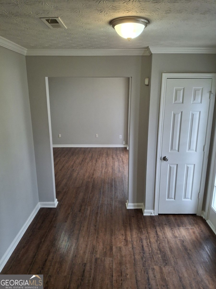 235 Vaness Drive McDonough - Photo 6