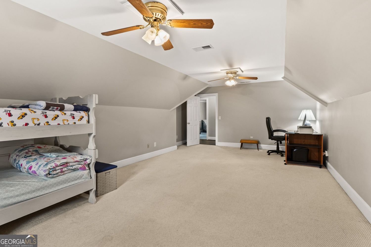 877 Guinevere Way Lilburn - Photo 35
