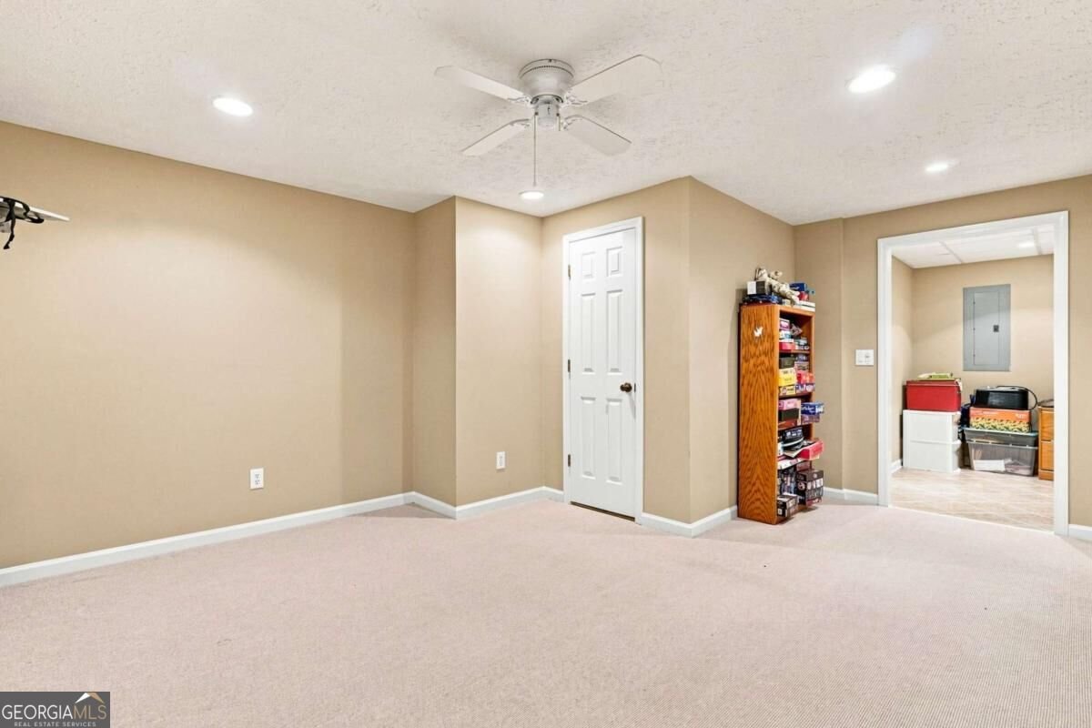 5821 Silverthorn Drive Flowery Branch - Photo 29