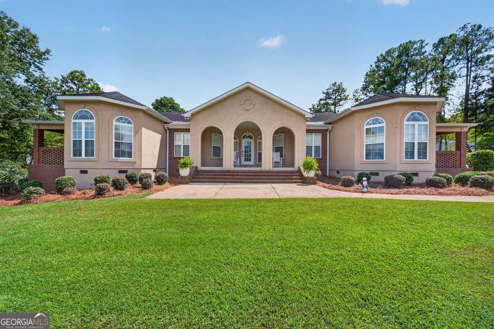 103 Waters Edge Drive Milledgeville - main photo