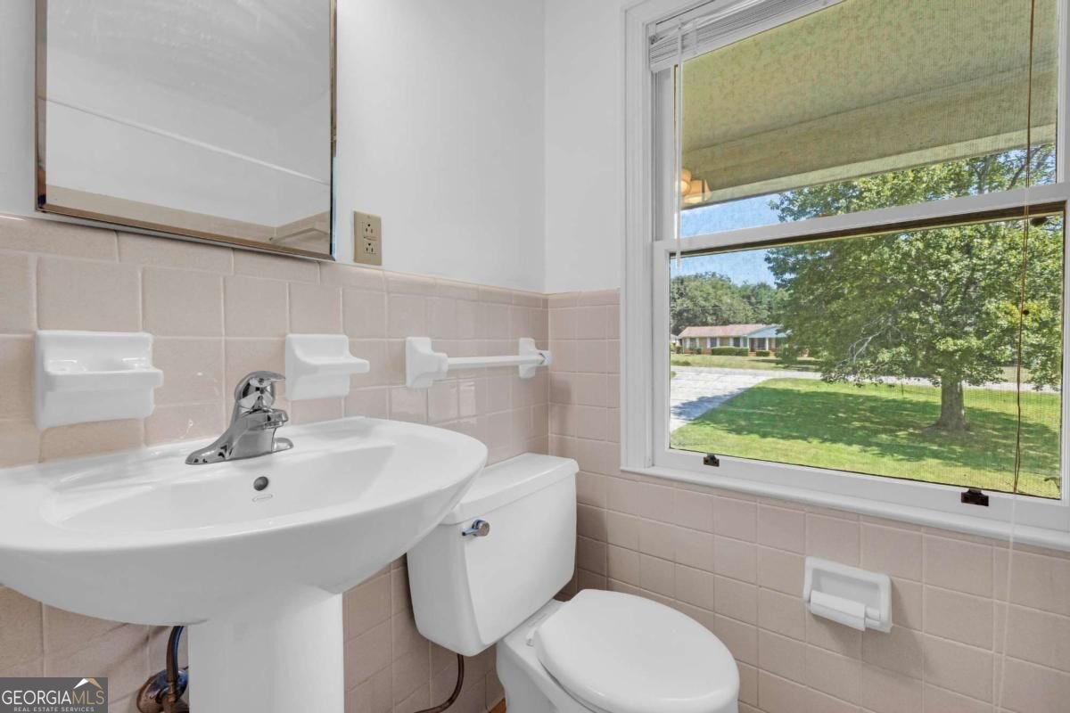 1286 Virginia Lane Hull - Photo 42