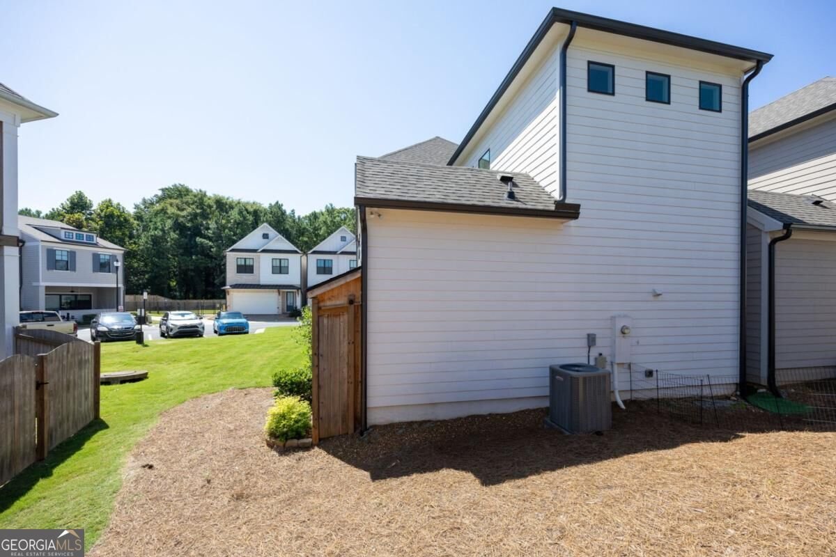 688 Stickley Oak Way Woodstock - Photo 35