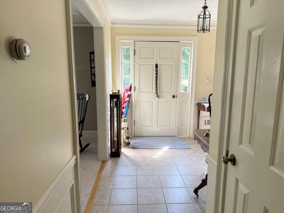 1393 Crooked Tree Court Lilburn - Photo 7
