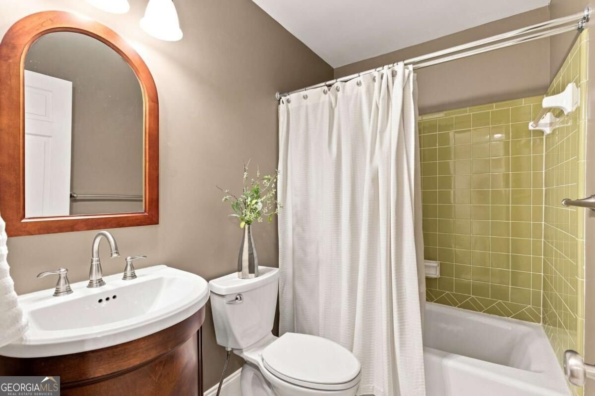 330 Waverly Hall Drive Roswell - Photo 32
