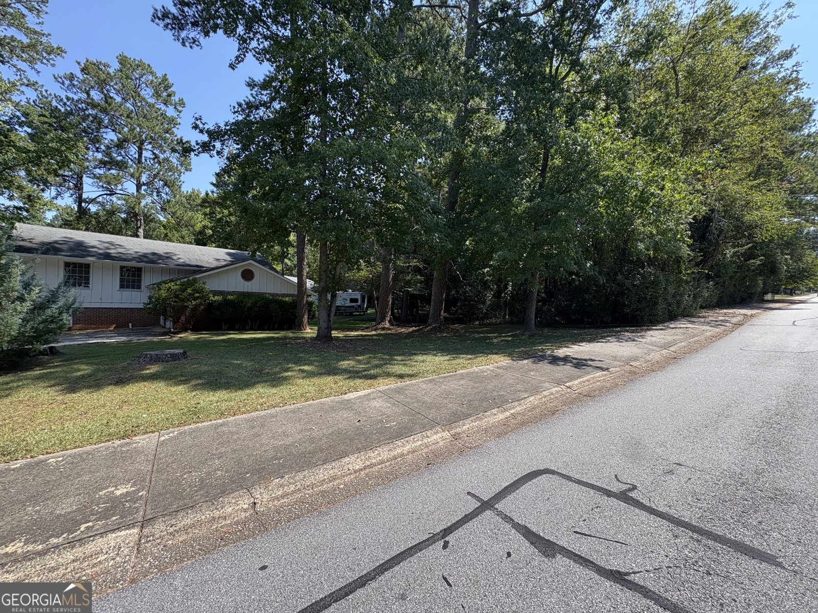 595 Camelot Drive Athens - Photo 11