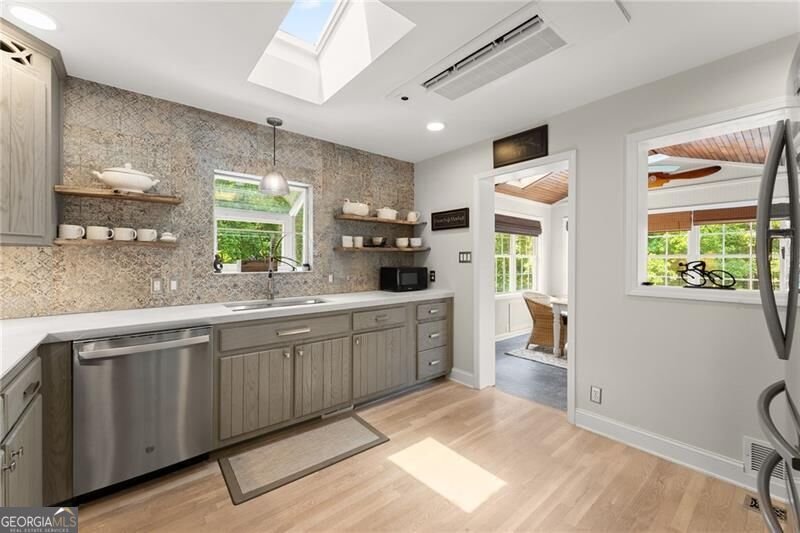 2905 Lanier Beach South Road Cumming - Photo 16