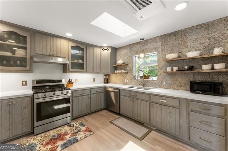 2905 Lanier Beach South Road Cumming - Photo 17