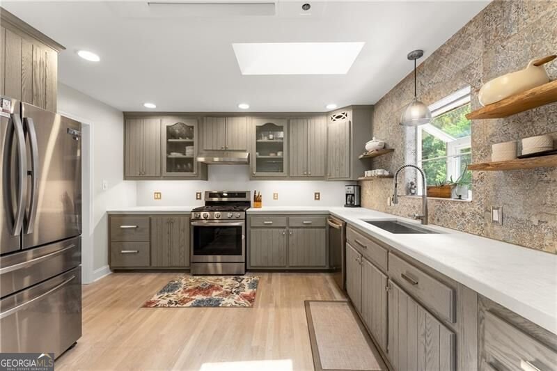 2905 Lanier Beach South Road Cumming - Photo 18