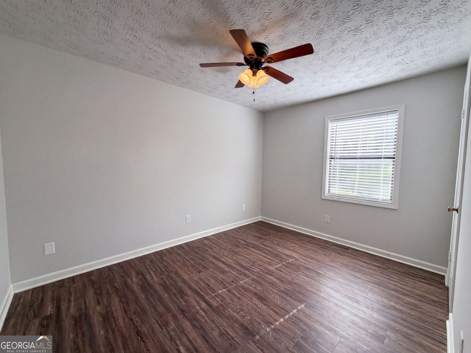 324 Adelene Way Dallas - Photo 12