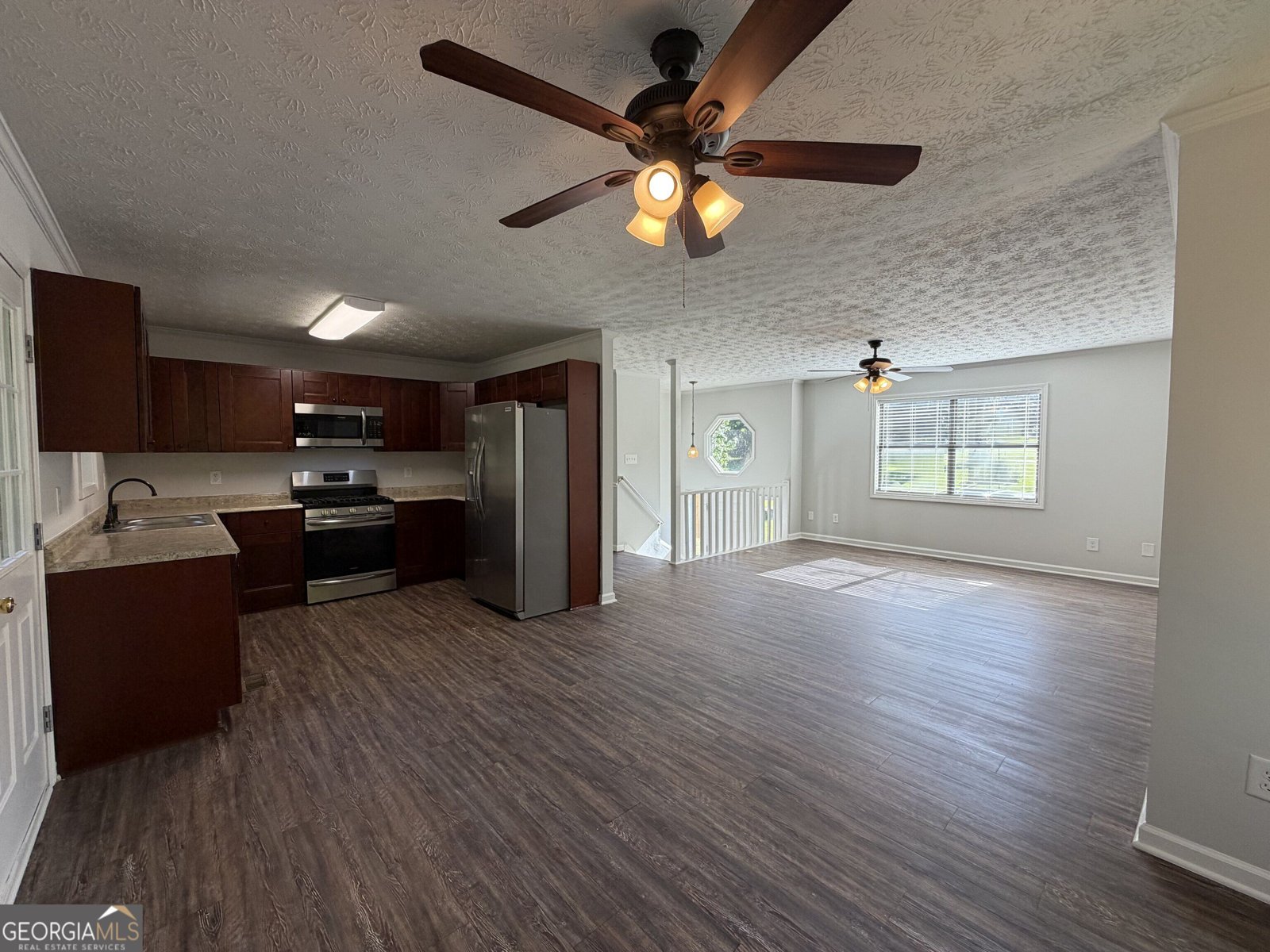 324 Adelene Way Dallas - Photo 8