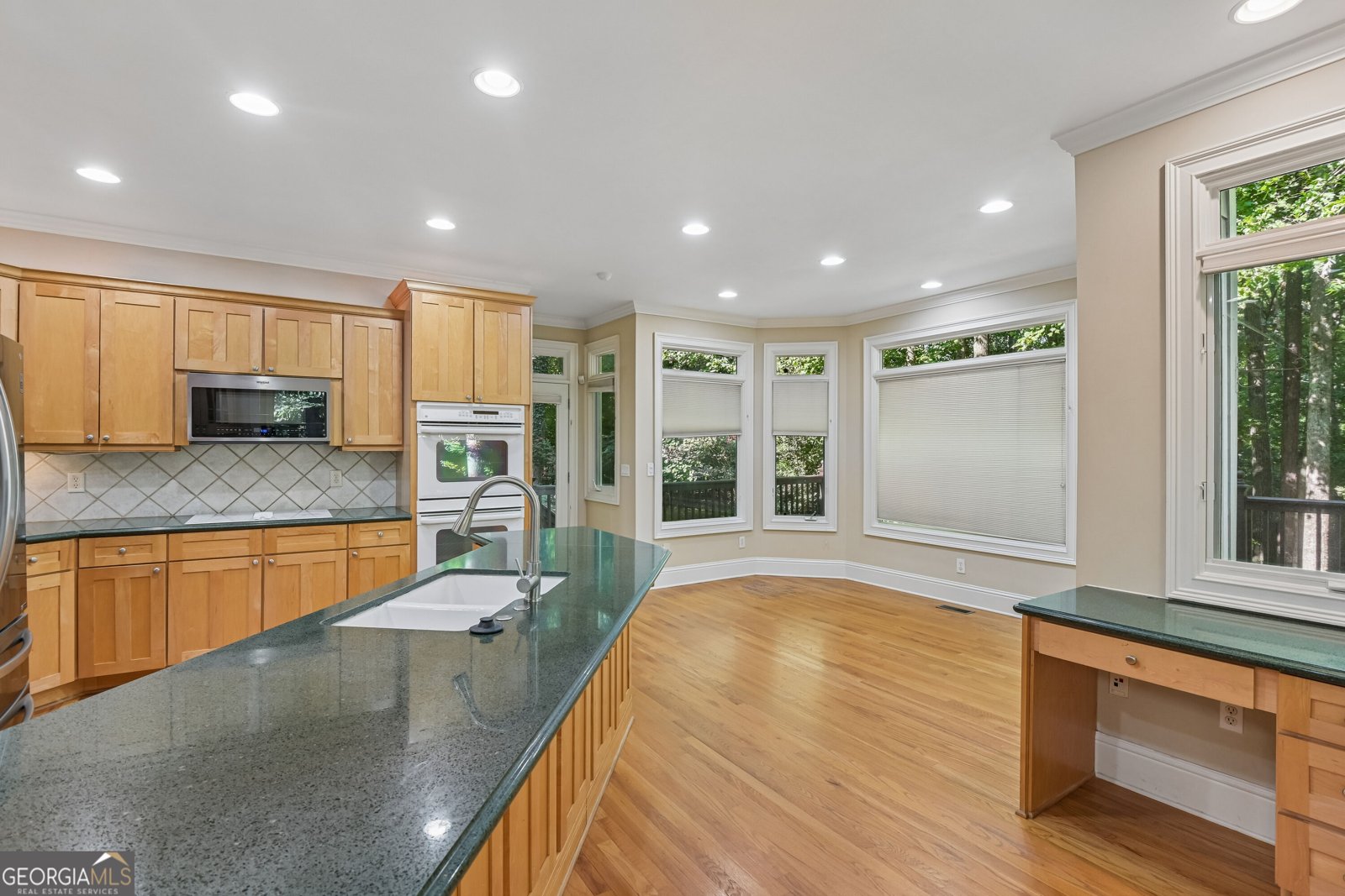 720 Barberry Drive Milton - Photo 9