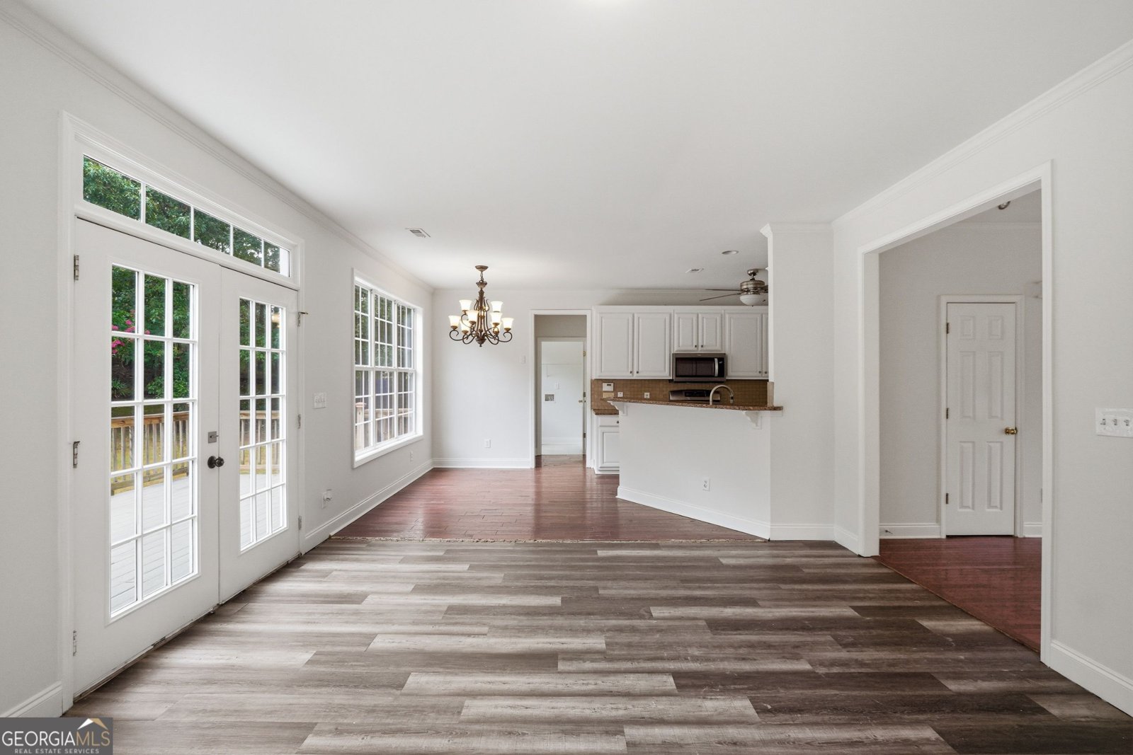 310 Mansfield Way Stockbridge - Photo 11