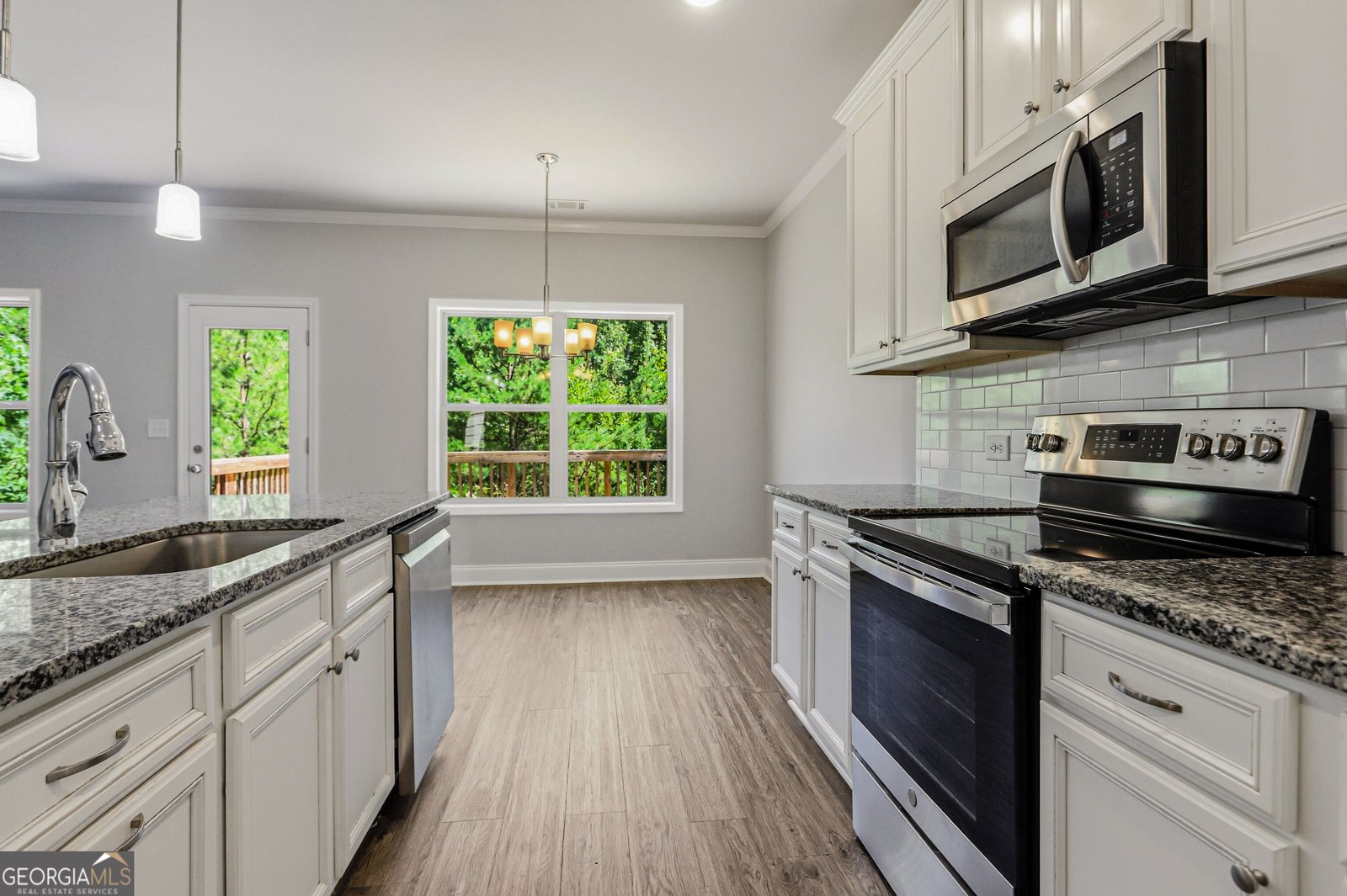 469 Flowing Trail Dawsonville - Photo 12