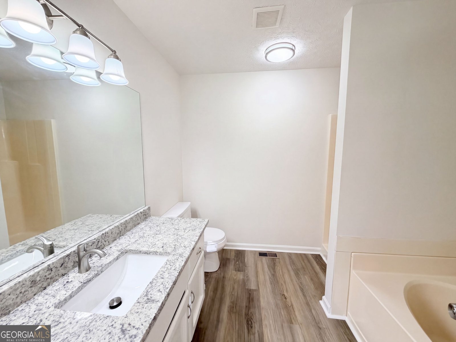 806 Ruswood Road Winder - Photo 12