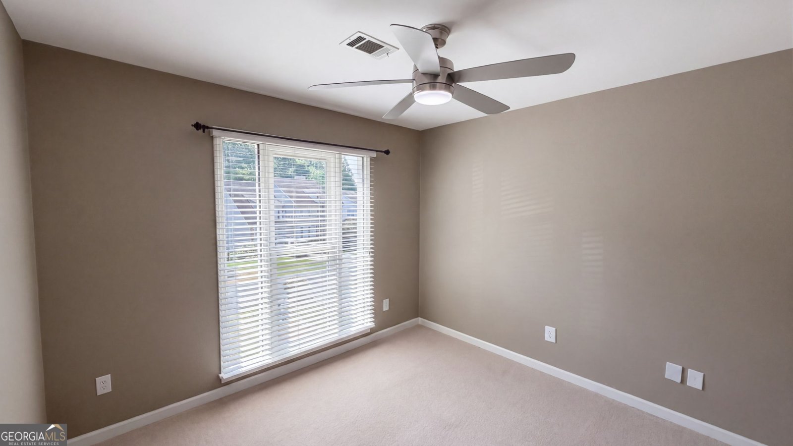 142 Clubhouse Drive Kennesaw - Photo 11