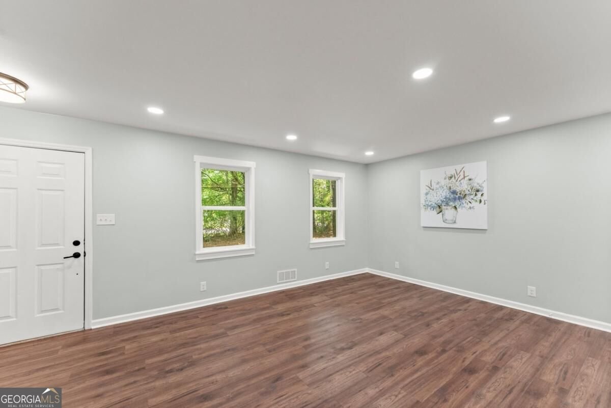 381 Plantation Boulevard Lawrenceville - Photo 13