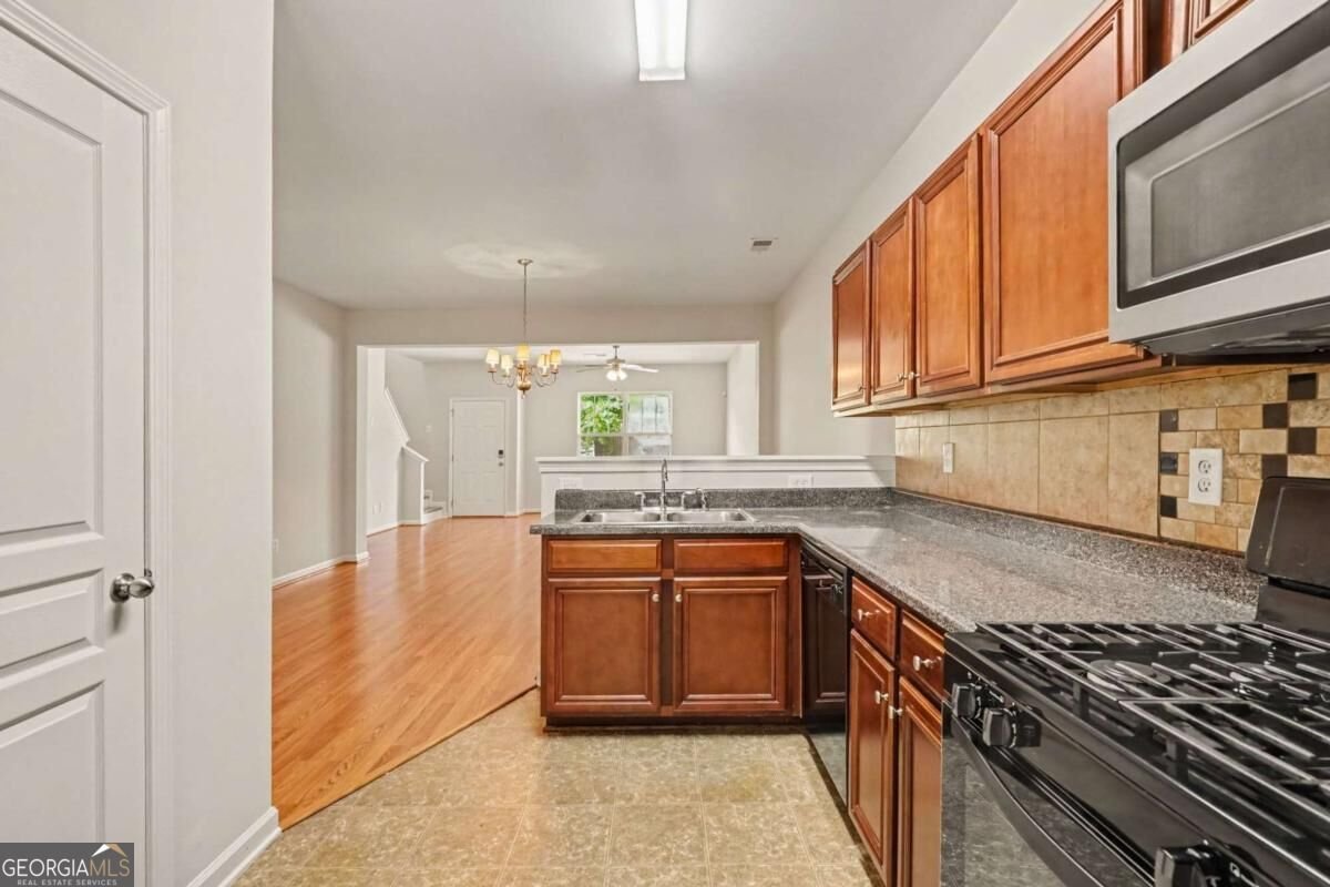 4455 Watson Ridge Drive Stone Mountain - Photo 12