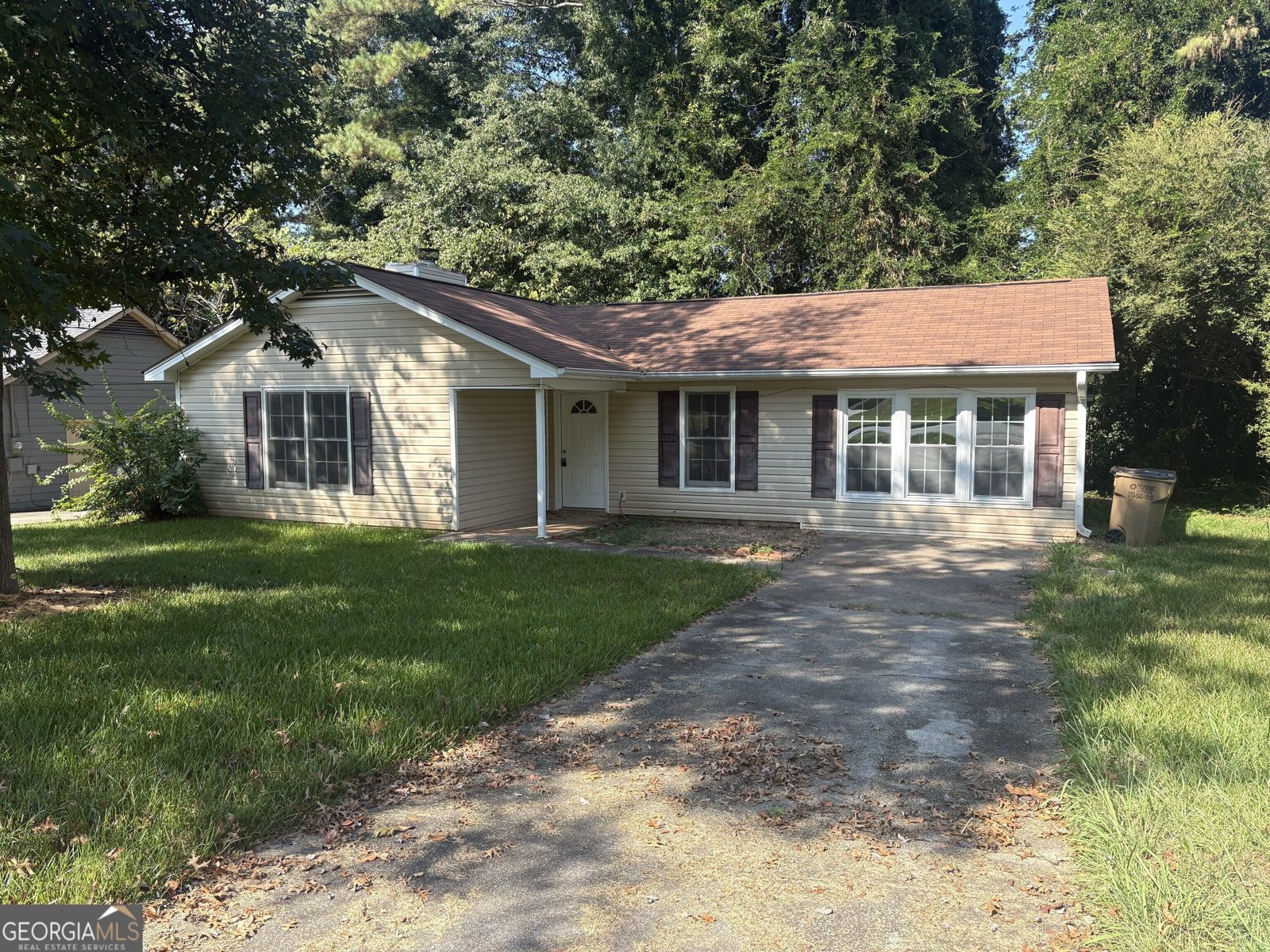 6103 Chaseland Drive Rex - main photo