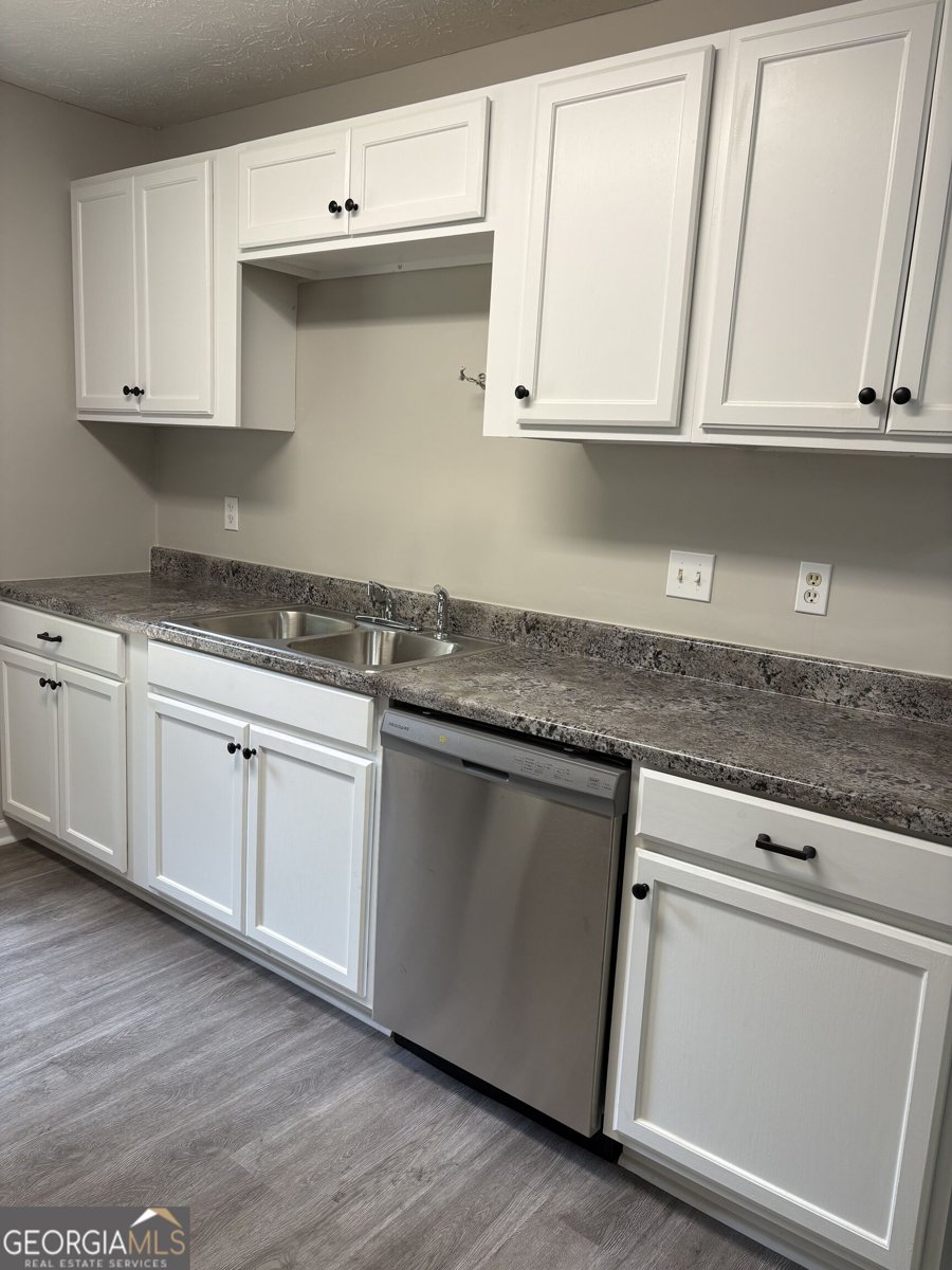 6103 Chaseland Drive Rex - Photo 8