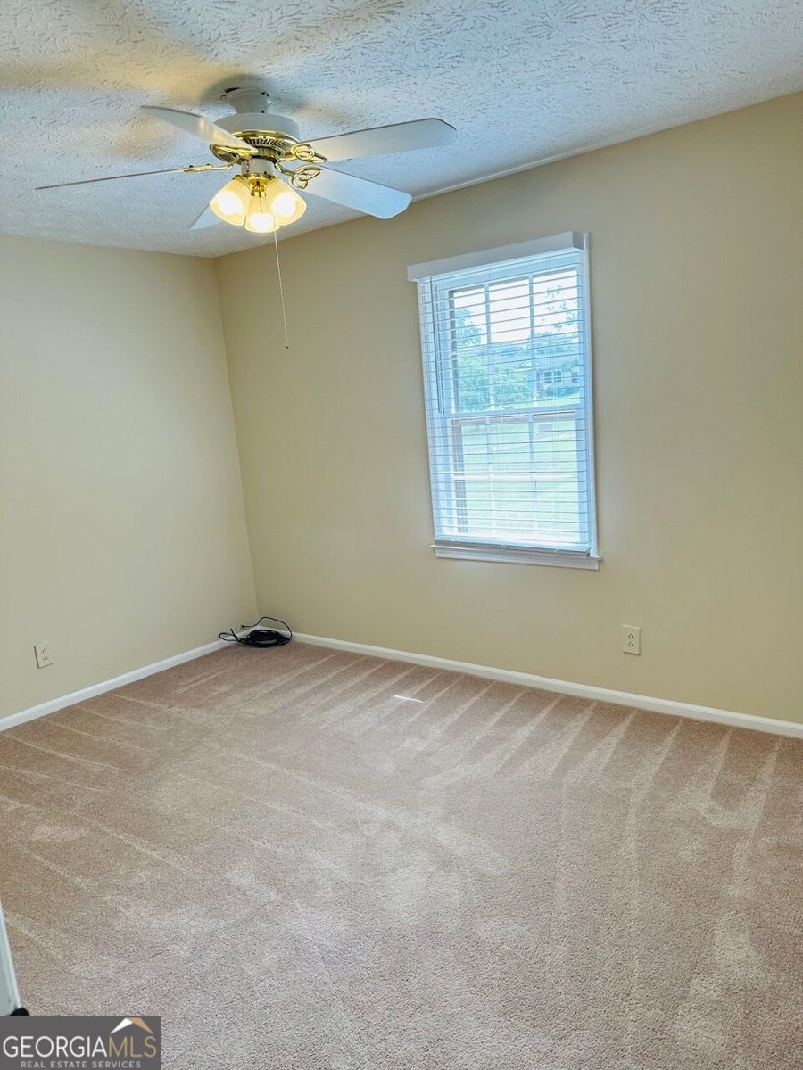 115 W Pyne Dr LaGrange - Photo 18