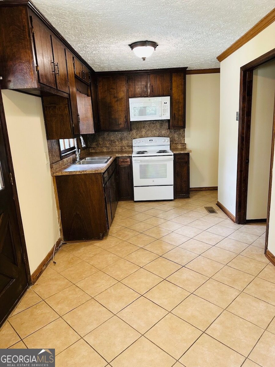 115 W Pyne Dr LaGrange - Photo 8