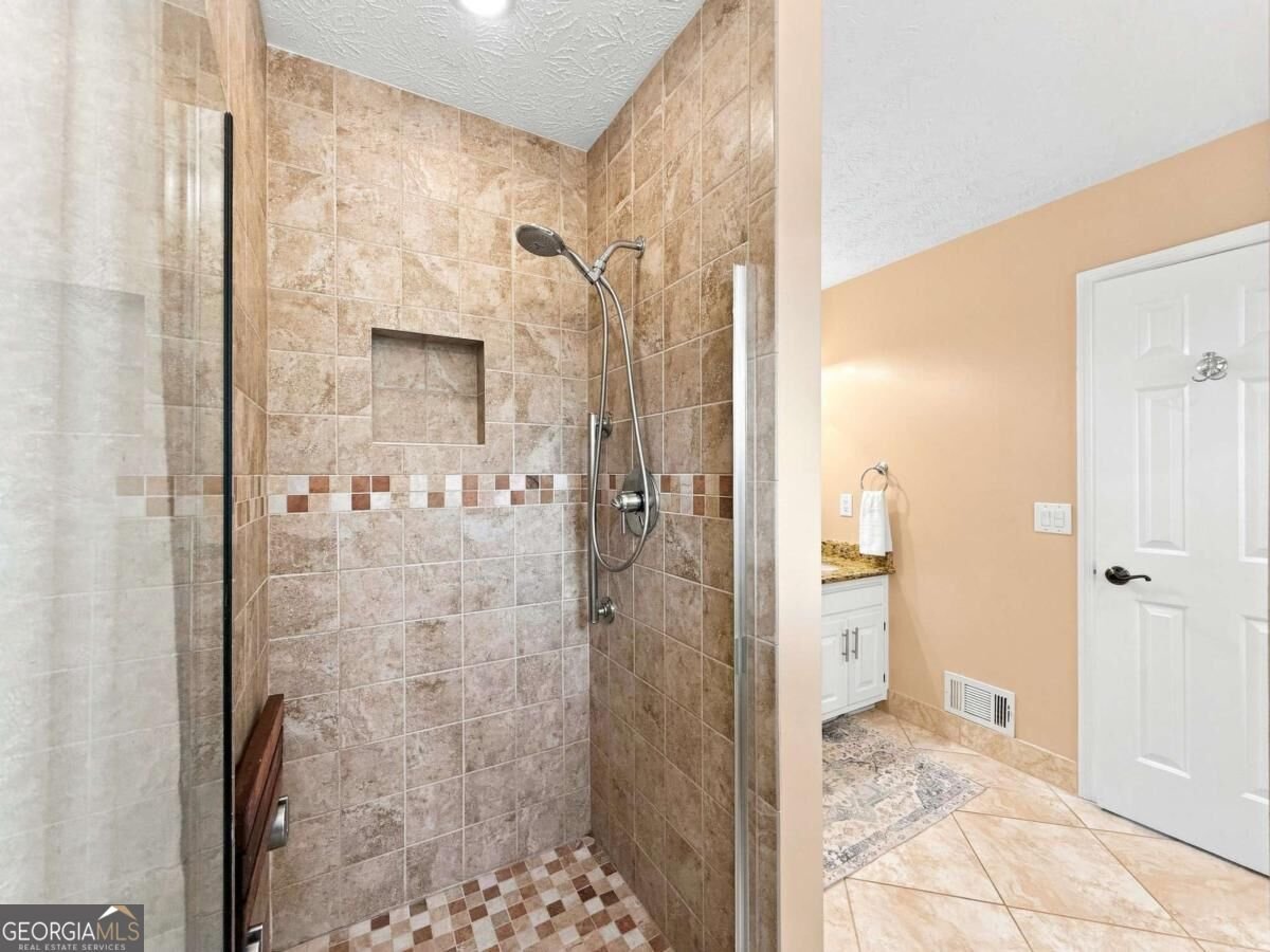5008 Sandyhook Court Acworth - Photo 19