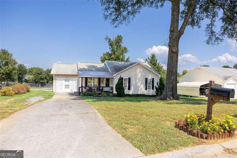 120 Fieldcrest Drive Calhoun - main photo