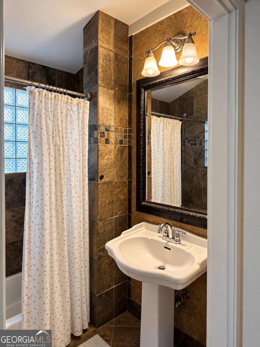 1627 Broad Street Conyers - Photo 12