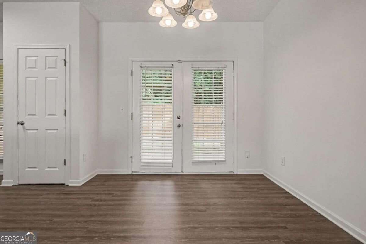 4382 Stone Gate Way East Point - Photo 14