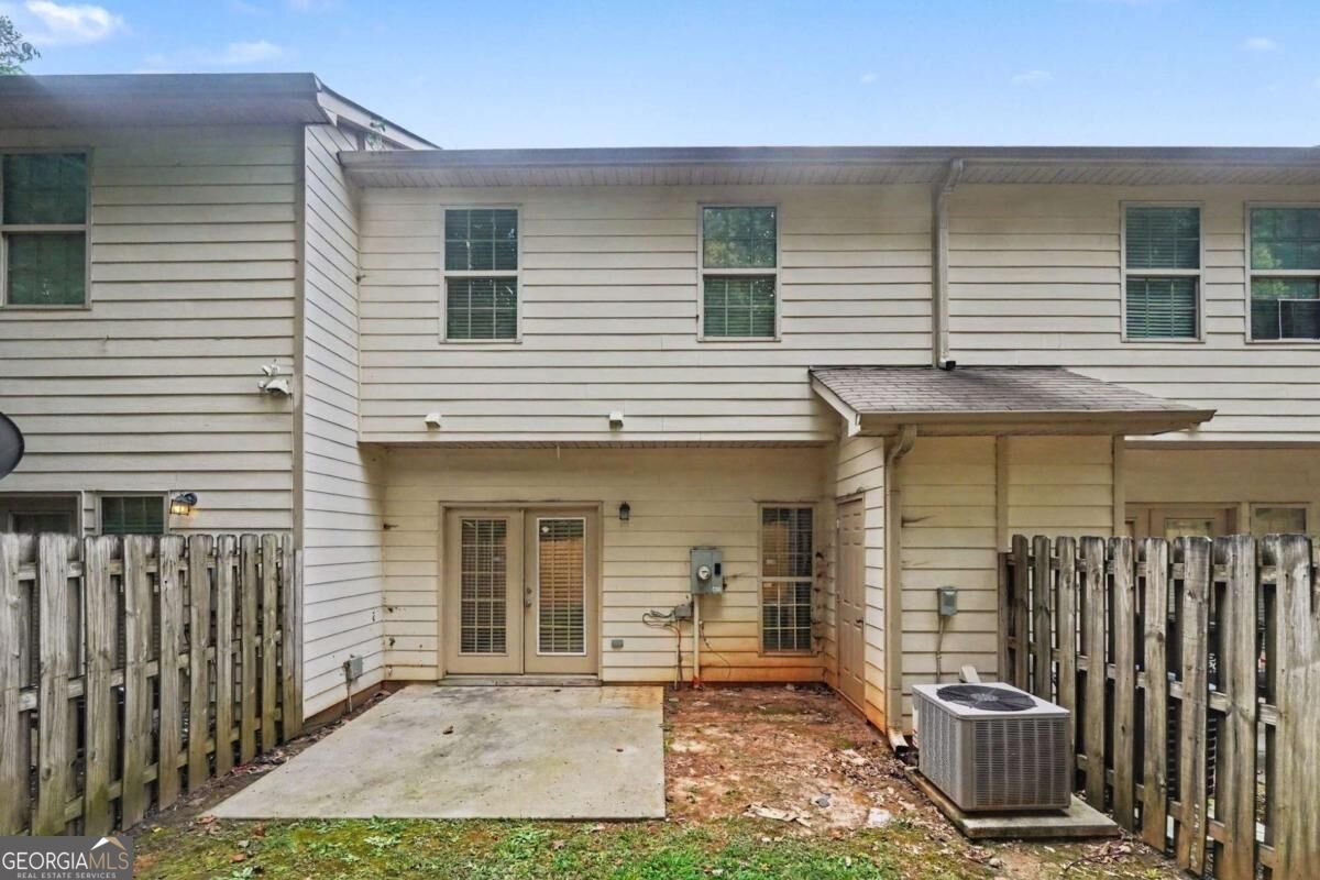 4382 Stone Gate Way East Point - Photo 16