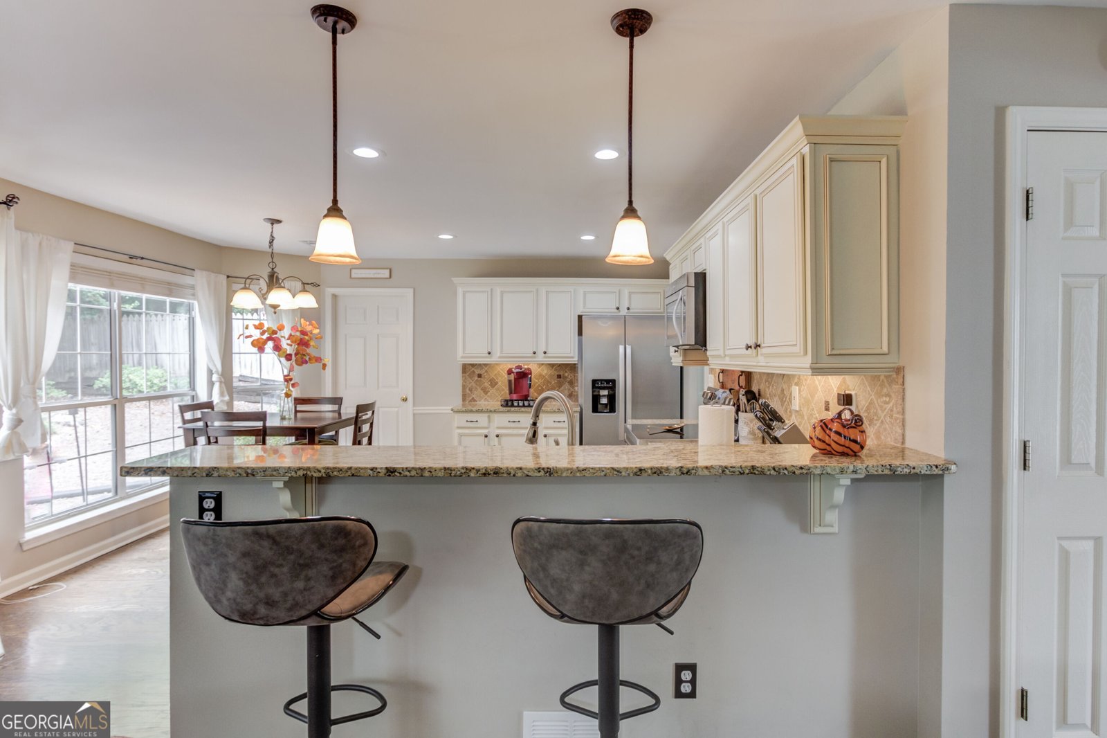 2552 Crofton Court Suwanee - Photo 7