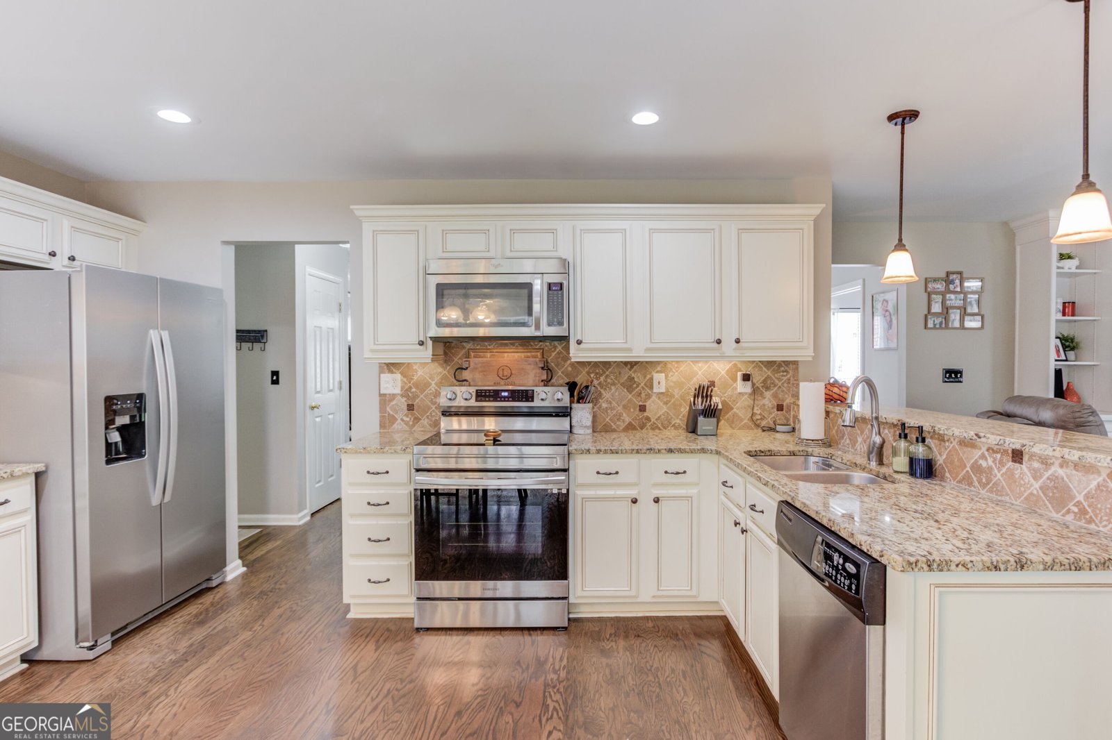 2552 Crofton Court Suwanee - Photo 8