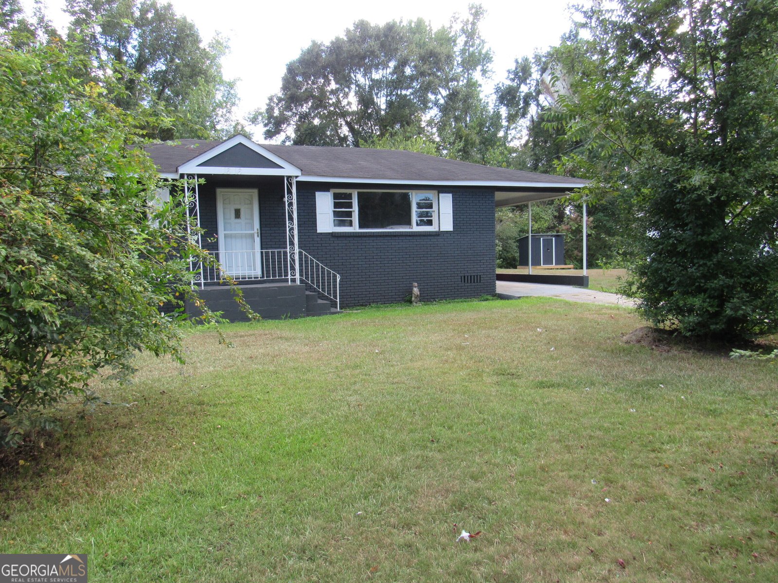 1616 Mathis Circle Macon - main photo