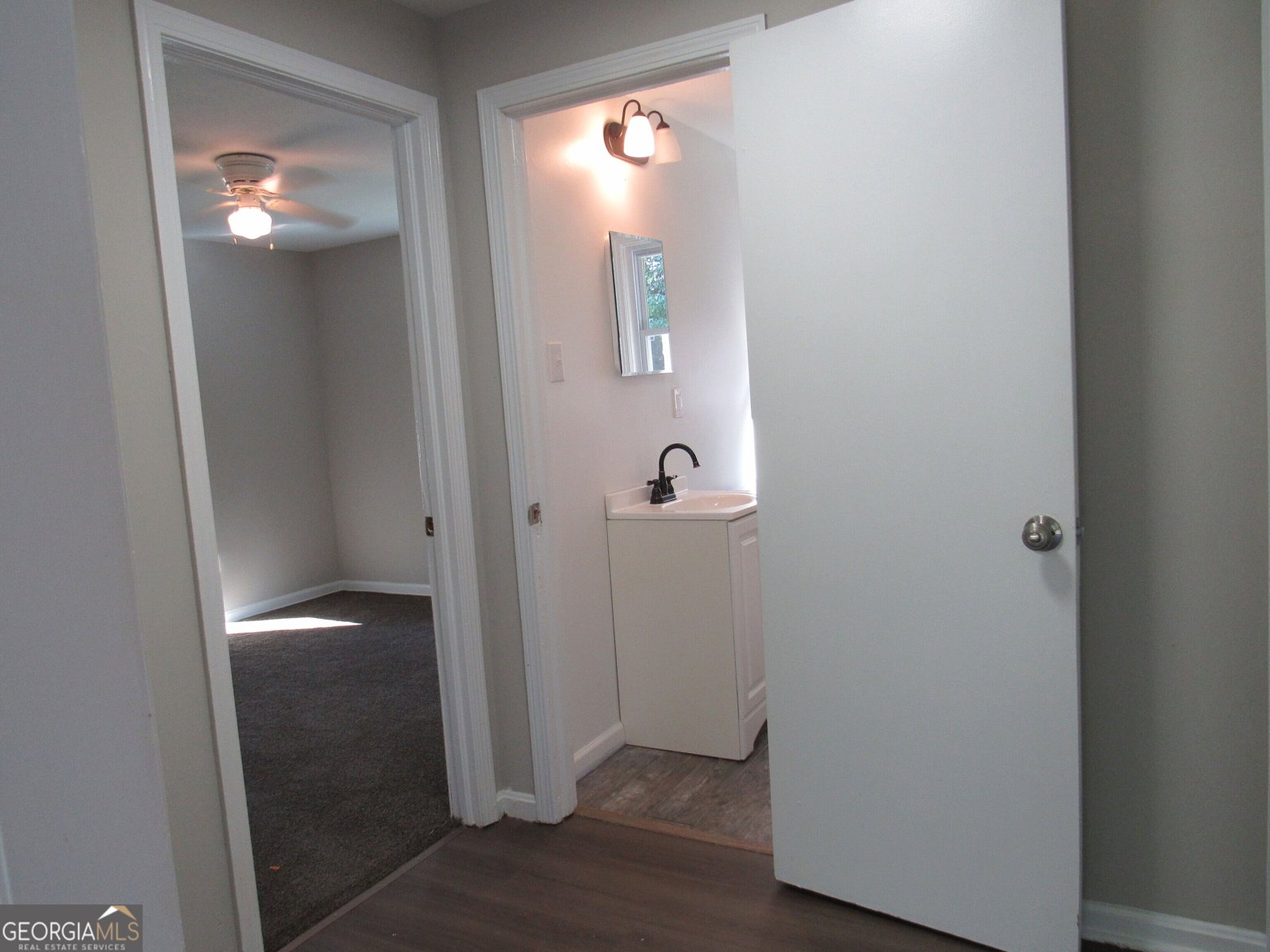1616 Mathis Circle Macon - Photo 16