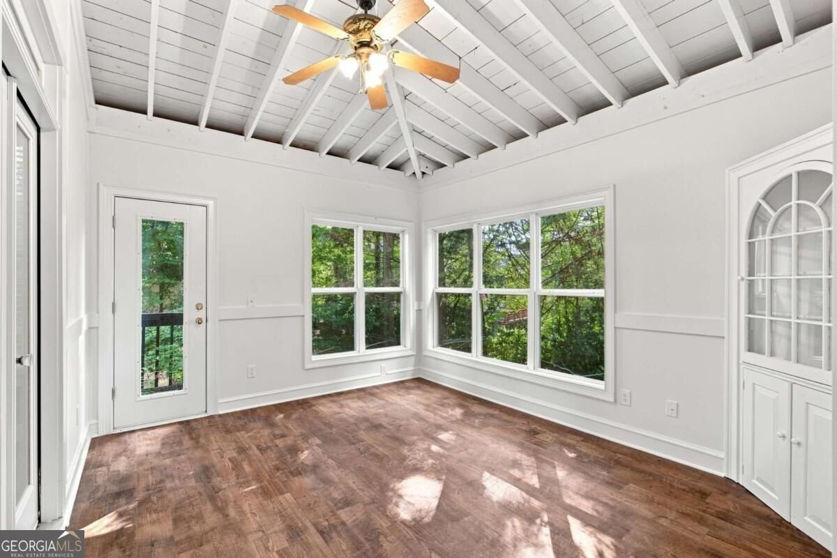1593 Walkway Court Lilburn - Photo 25