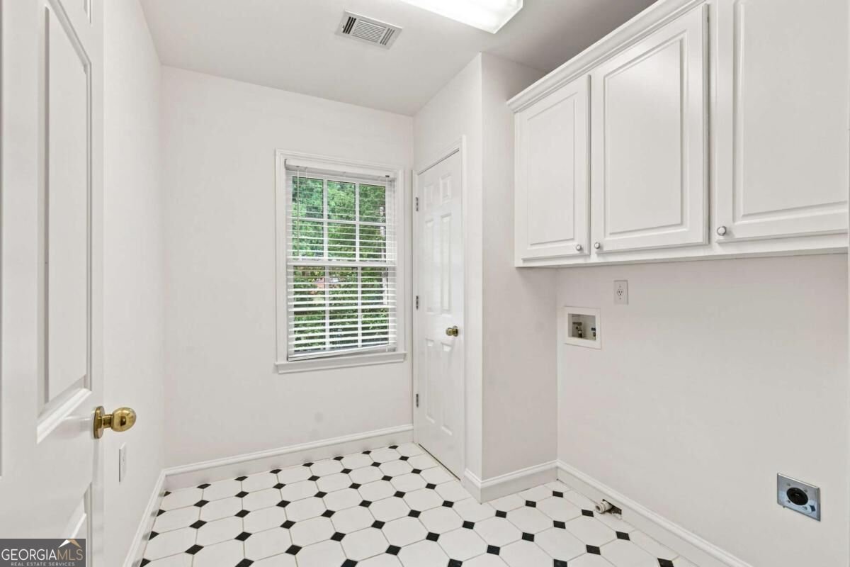1593 Walkway Court Lilburn - Photo 43