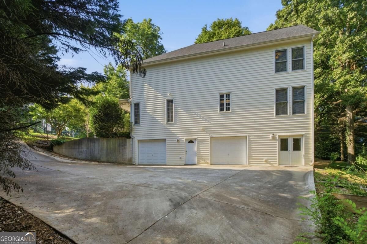 1593 Walkway Court Lilburn - Photo 60