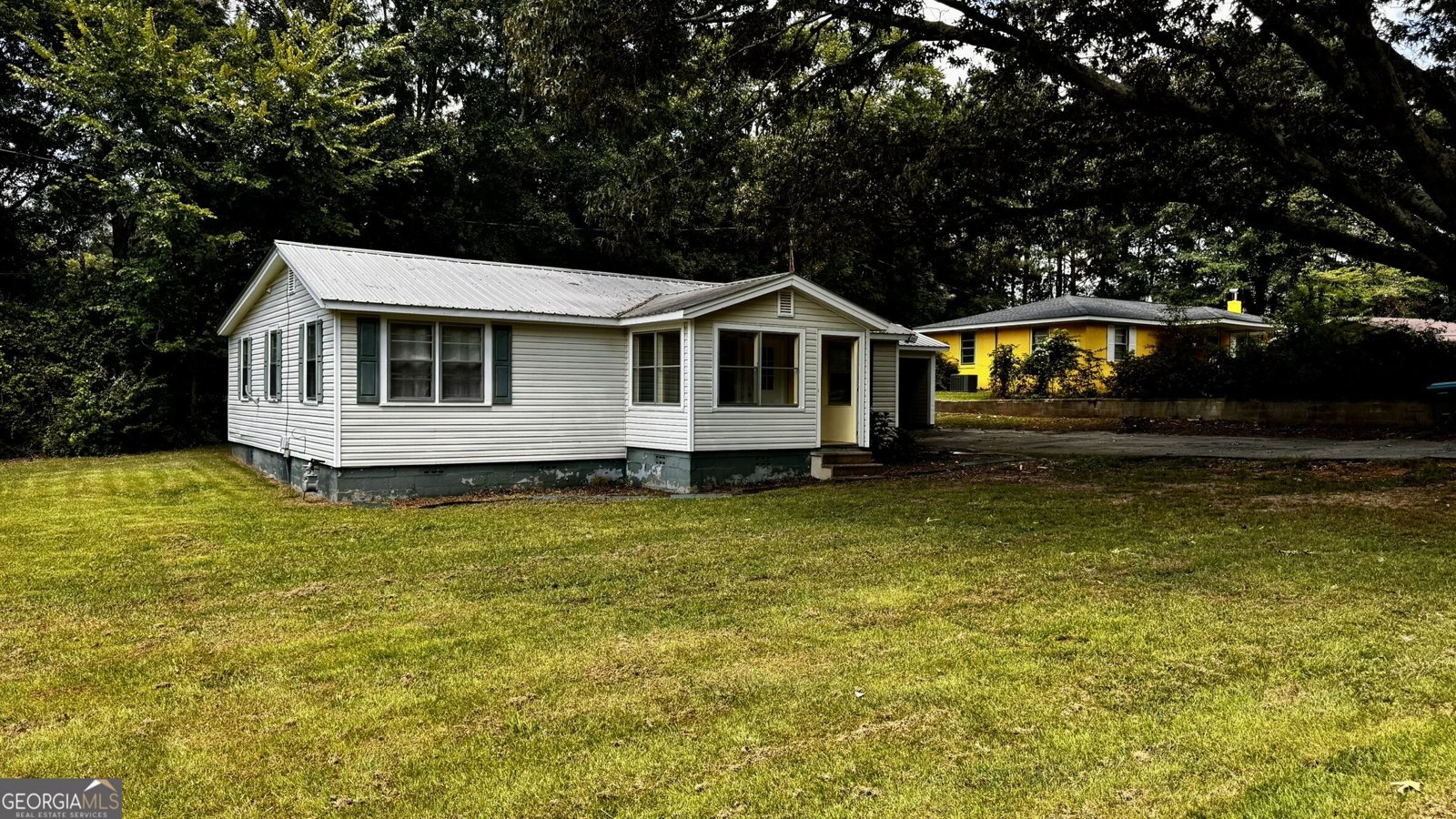 122 Cabin Creek Road Commerce - main photo