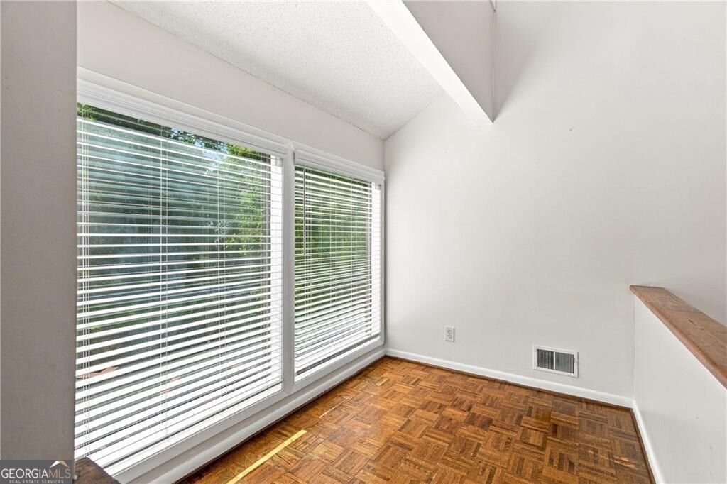 715 Lake Top Way Roswell - Photo 25