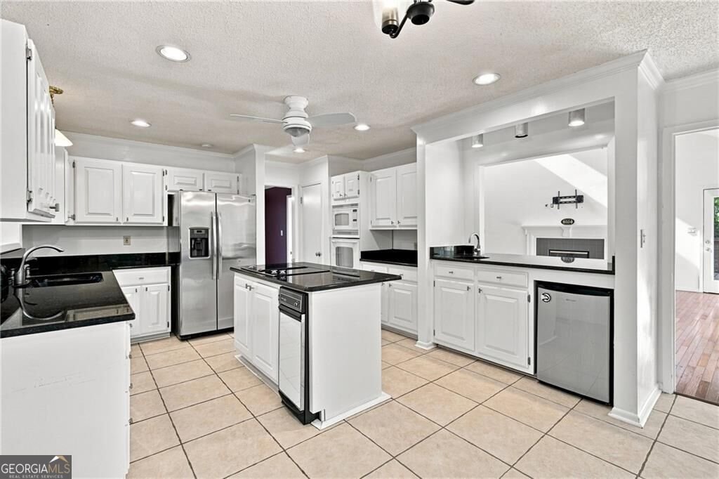 715 Lake Top Way Roswell - Photo 7