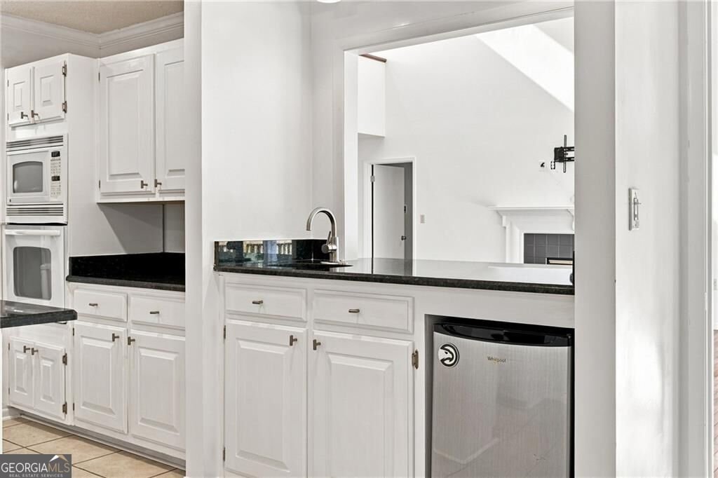 715 Lake Top Way Roswell - Photo 8