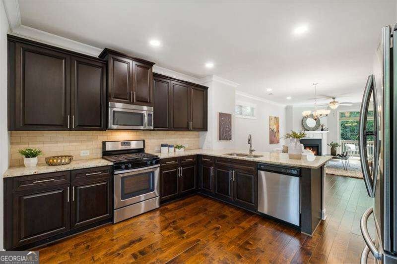 7990 Willoughby Court Alpharetta - Photo 13