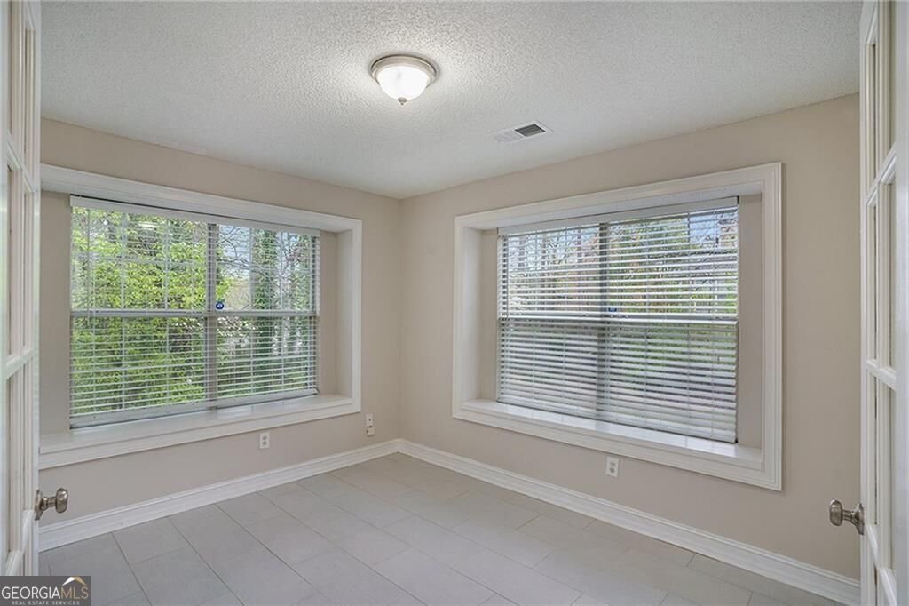 322 Fernhill Court Jonesboro - Photo 12