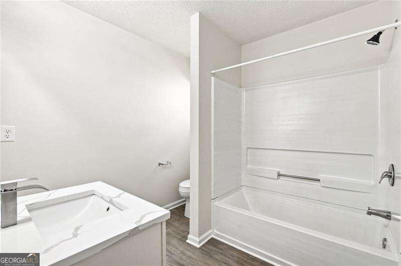 1335 Saint Isabella Court Locust Grove - Photo 20